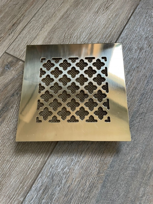 Вентиляционная решетка латунная полированная LR 350 150х150